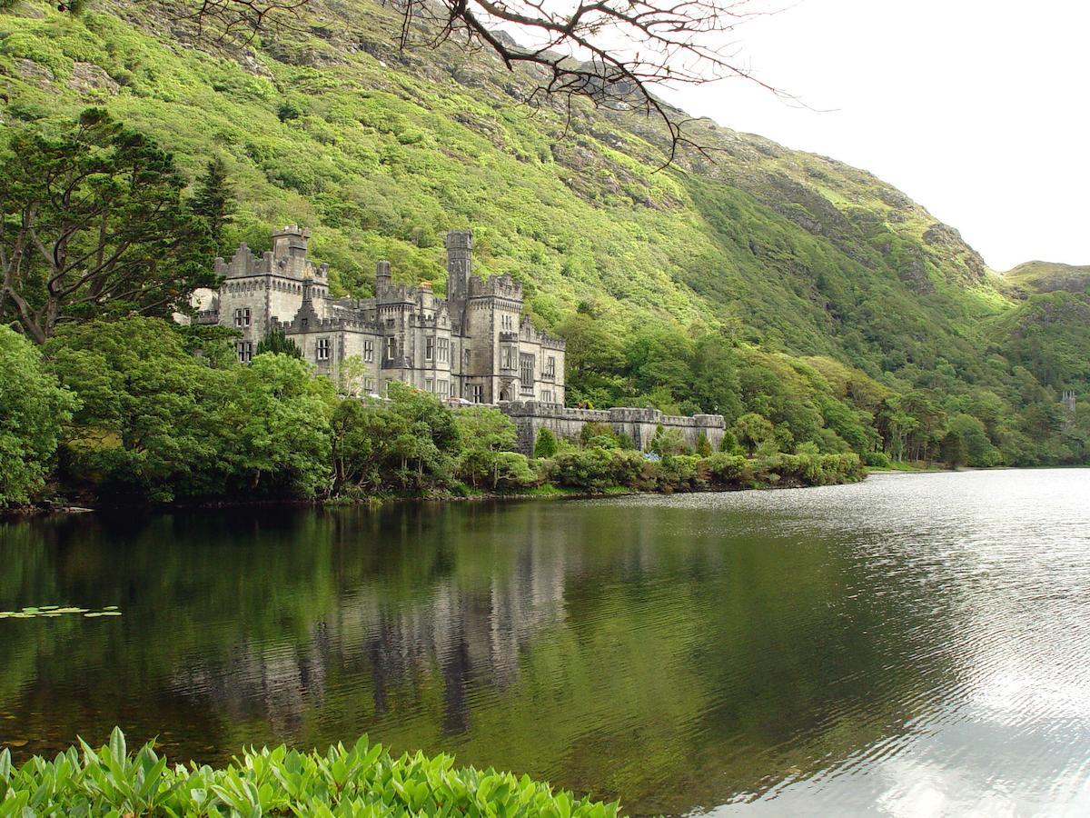 Kylemore Pass Hotel Letterfrack Exteriér fotografie