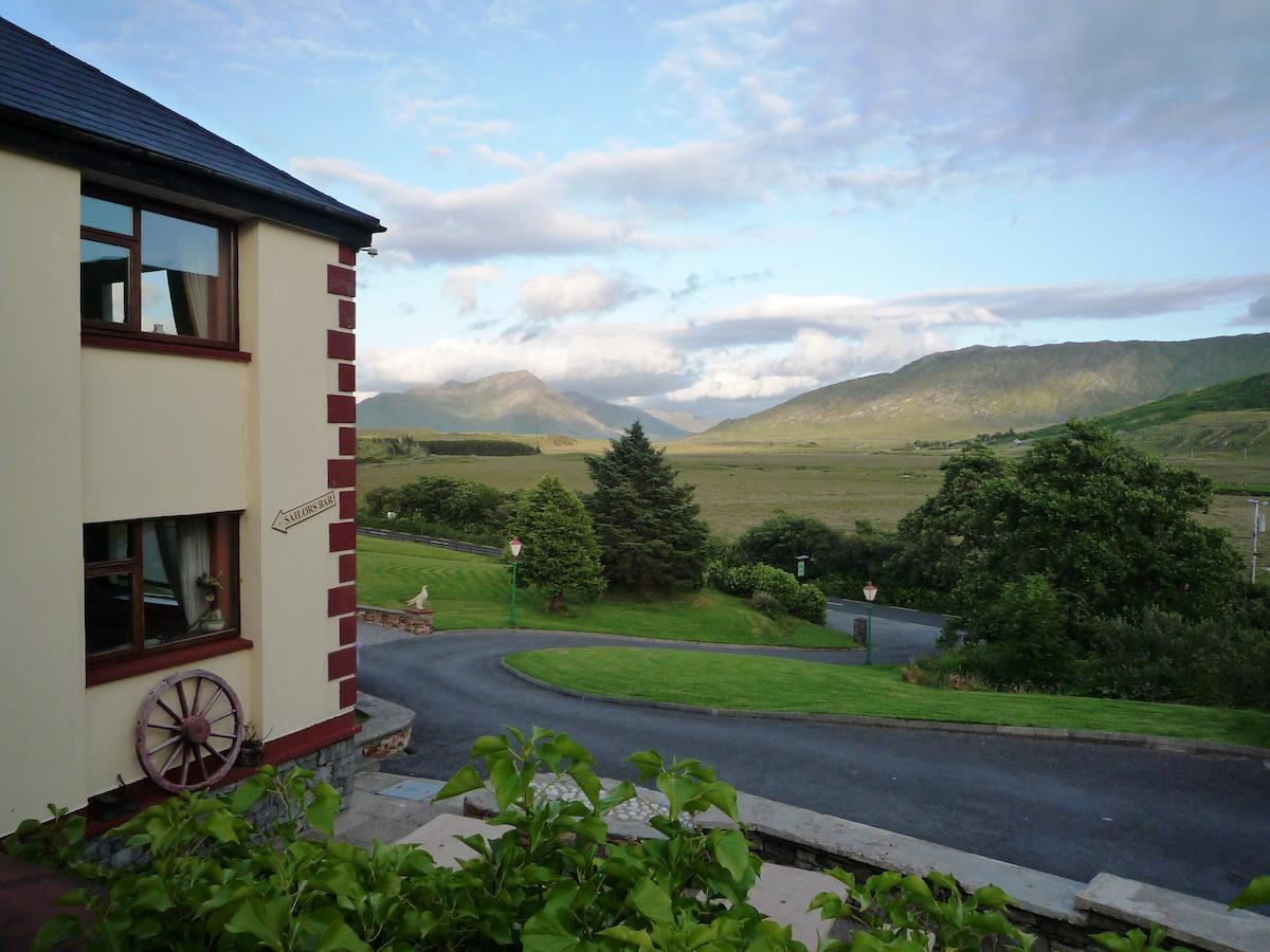 Kylemore Pass Hotel Letterfrack Exteriér fotografie